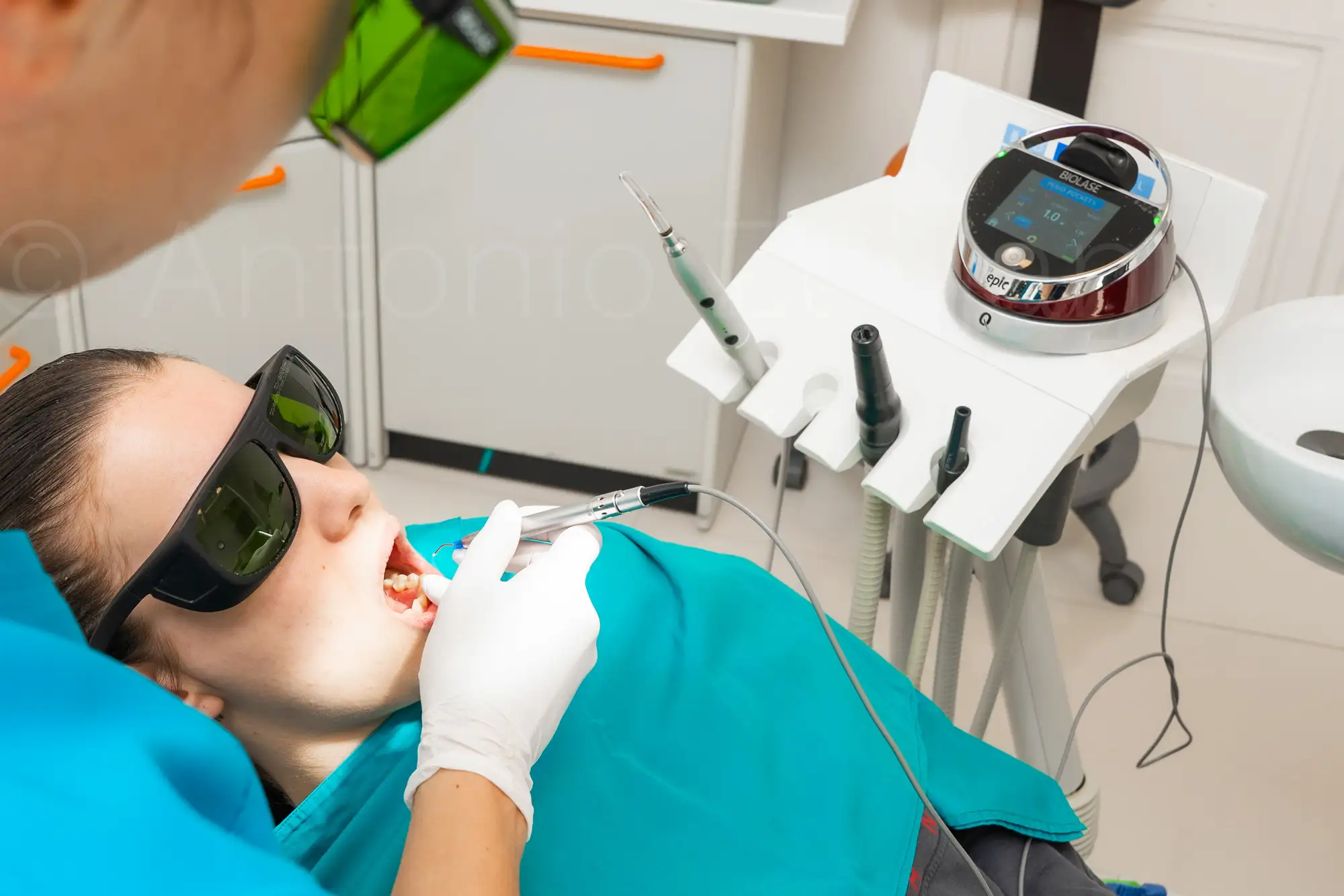 Endodonzia e odontoiatria laser